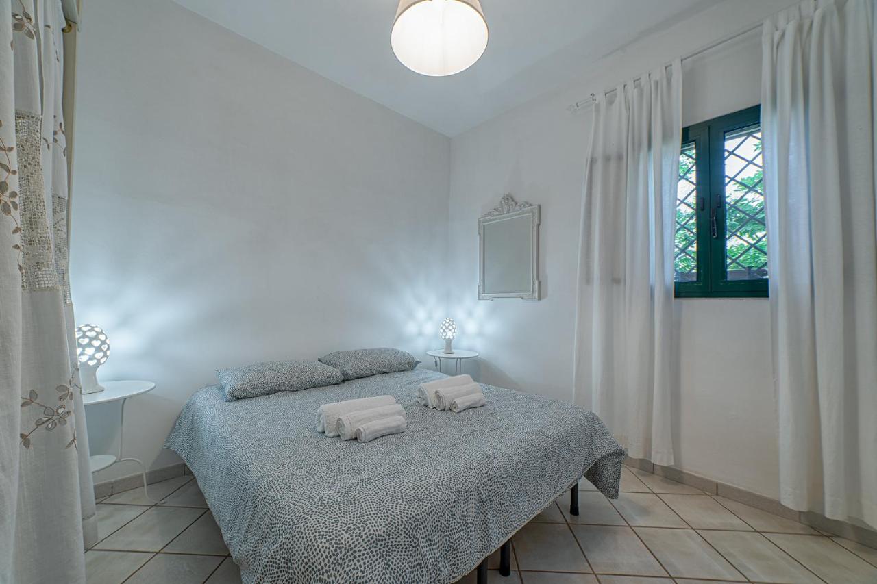 Апартаменты Sunshine House - Ostuni Bb Di Antonella Челье-Мессапика Экстерьер фото